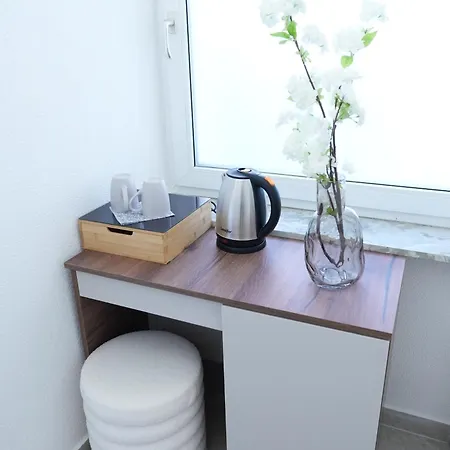 Ia - Modern&elegant *